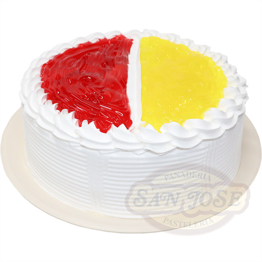 3 Leches con Fresa y Piña