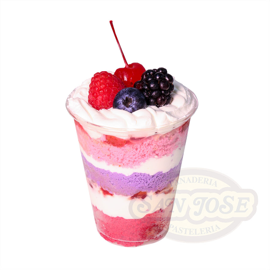 VASO CEREZA Y ZARZAMORA