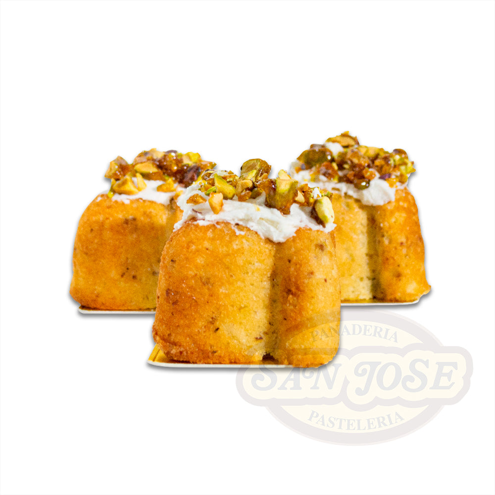 Postre Pastelito de Pistache