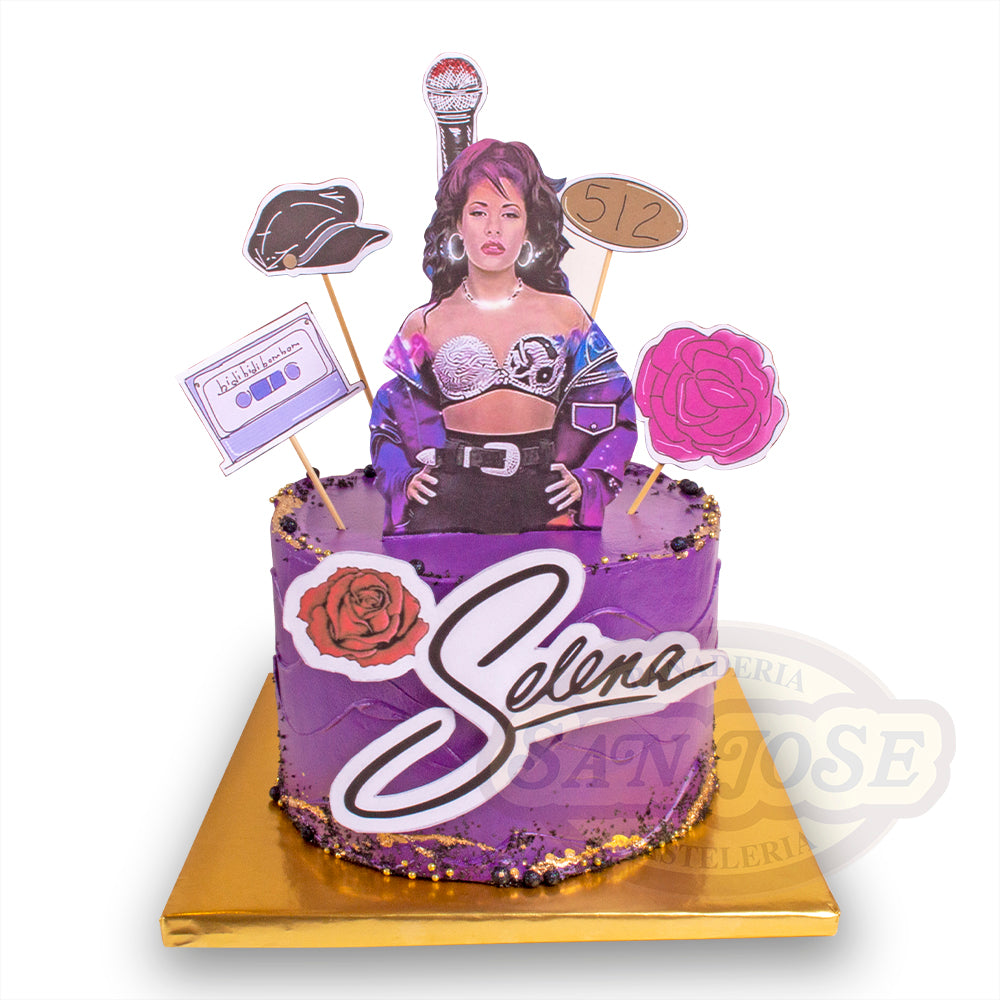 Peque Selena